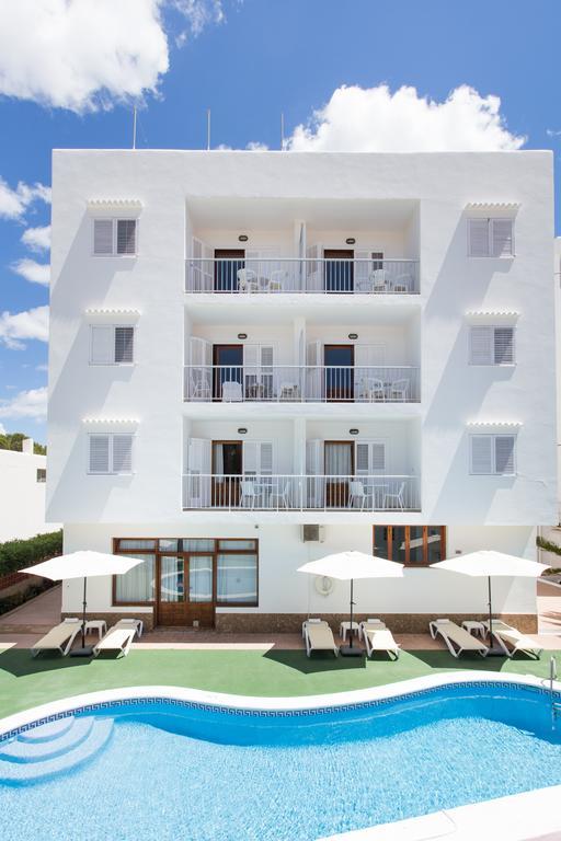 Apartamentos Sofia Es Canar  Bagian luar foto